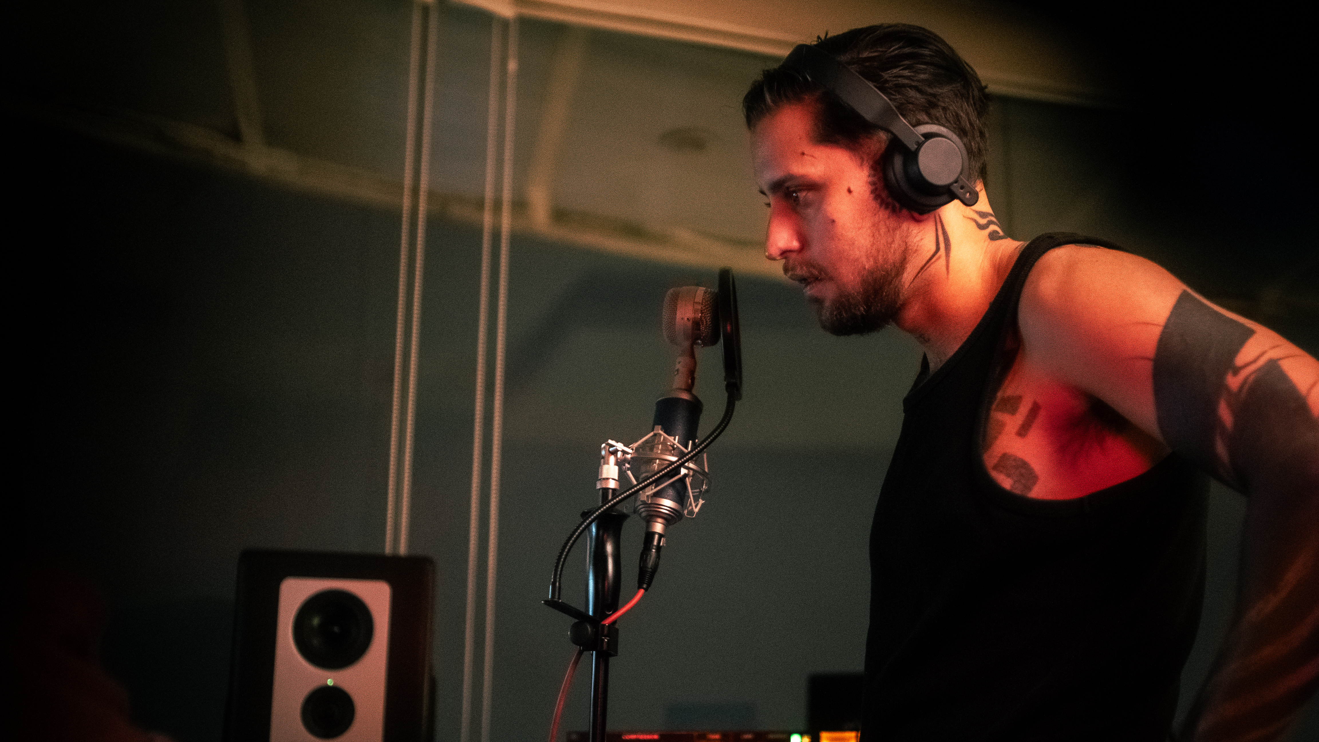 Carreño background 3